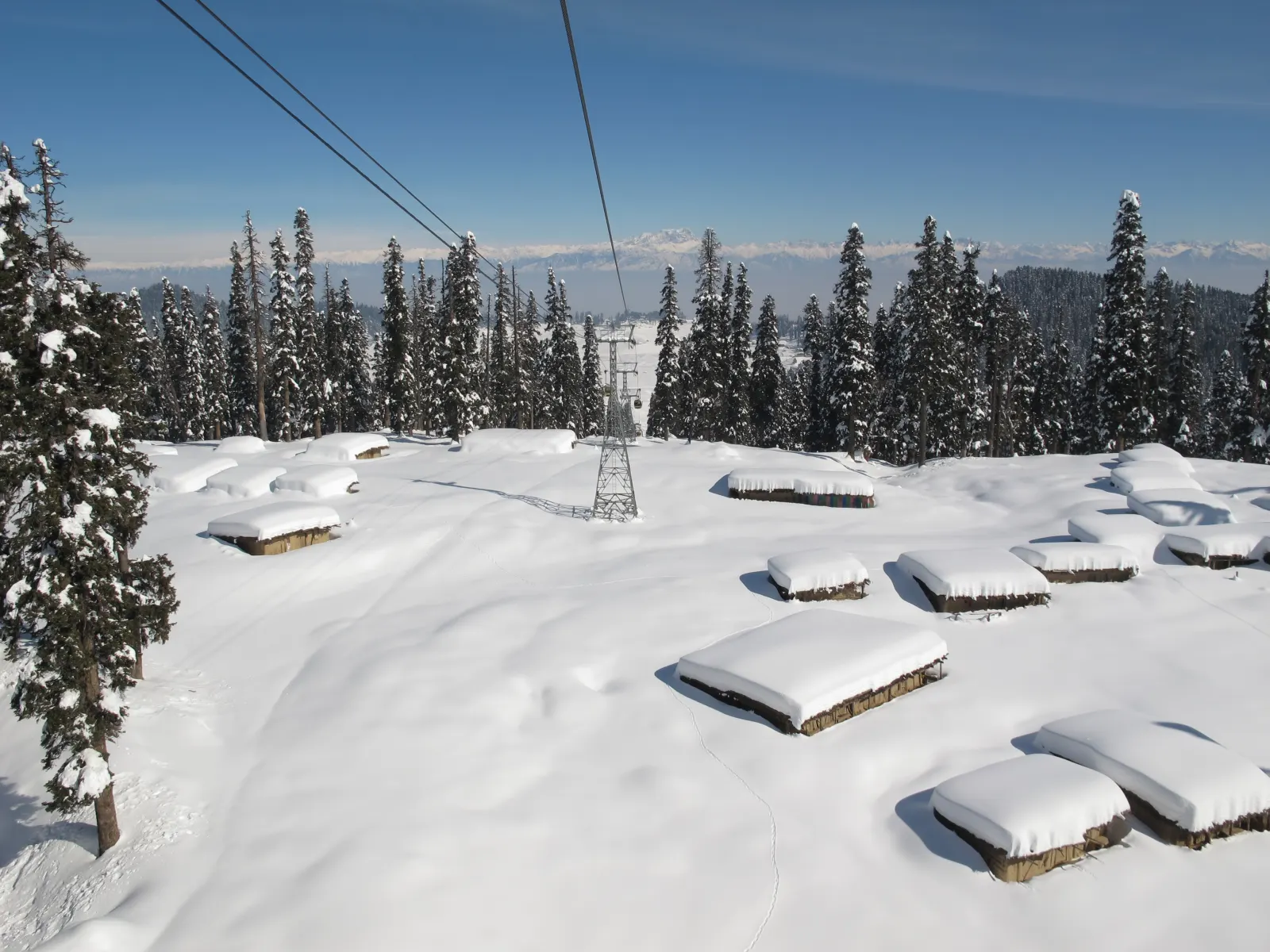 Deluxe room with mountain view, Gulmarg